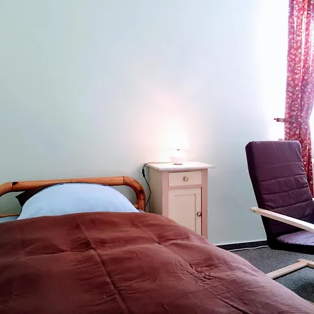 Apartment Sud - Ruhige Exklusive Lage, Nahe Zentrum, Landtag, Ministerien