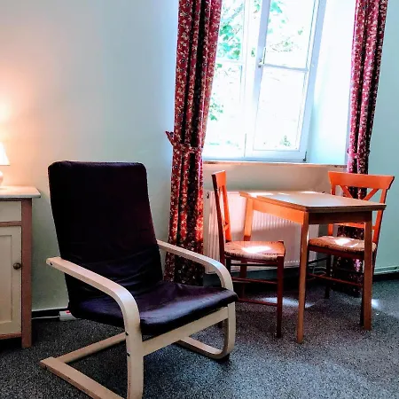 Apartman Sud - Ruhige Exklusive Lage, Nahe Zentrum, Landtag, Ministerien