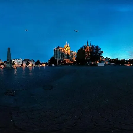 Sud - Ruhige Exklusive Lage, Nahe Zentrum, Landtag, Ministerien Apartman